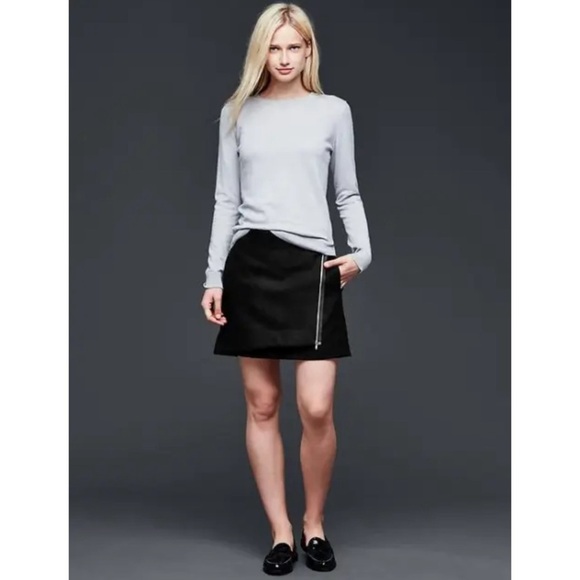 Gap Asymmetrical Zip Front Black Wool Mini Skirt 14 Nwt - Picture 11 of 12